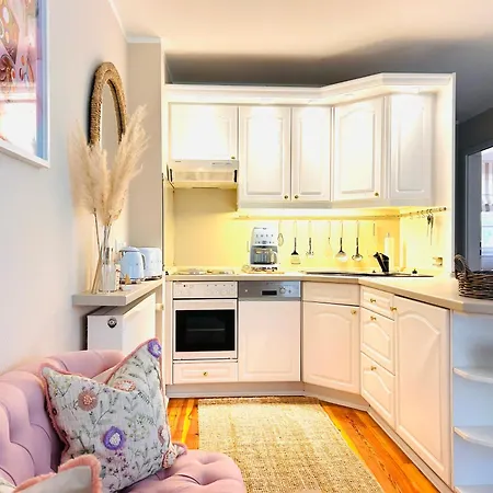 Idyllische Strandwohnung In Zingst, 50m Zum Strand, Traumhafte Lage, Liebevolle Einrichtung Apartamento Zingst