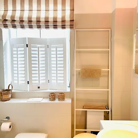 Idyllische Strandwohnung In Zingst, 50m Zum Strand, Traumhafte Lage, Liebevolle Einrichtung Apartamento *