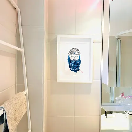 Idyllische Strandwohnung In Zingst, 50m Zum Strand, Traumhafte Lage, Liebevolle Einrichtung *